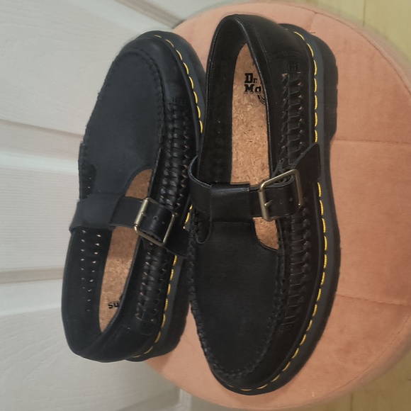 Dr. Martens Black Leather Adrian Woven T-Bar Mary Jane Size 10 Women's / 9 Mens - Picture 5 of 9